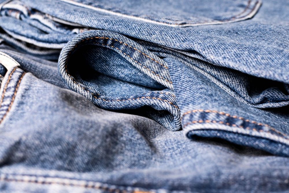 Slimfit-jeans: En Tidløs Trend for Raffineret Elegance